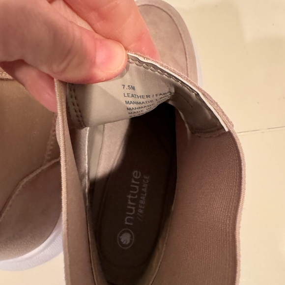 Women’s Nurture Atna Sneaker Boot - Picture 9 of 9